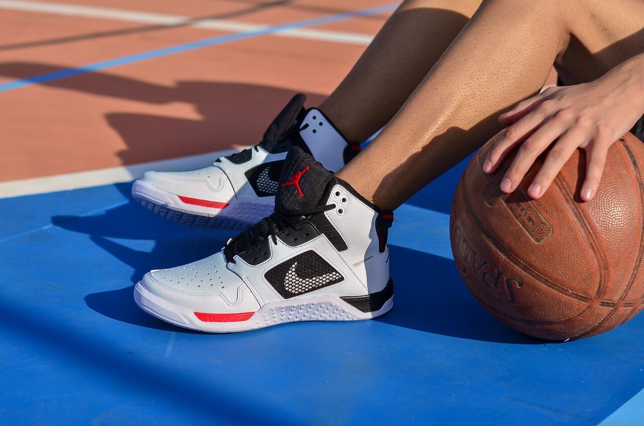 JORDAN  RETRO MALLA C-SOPORT